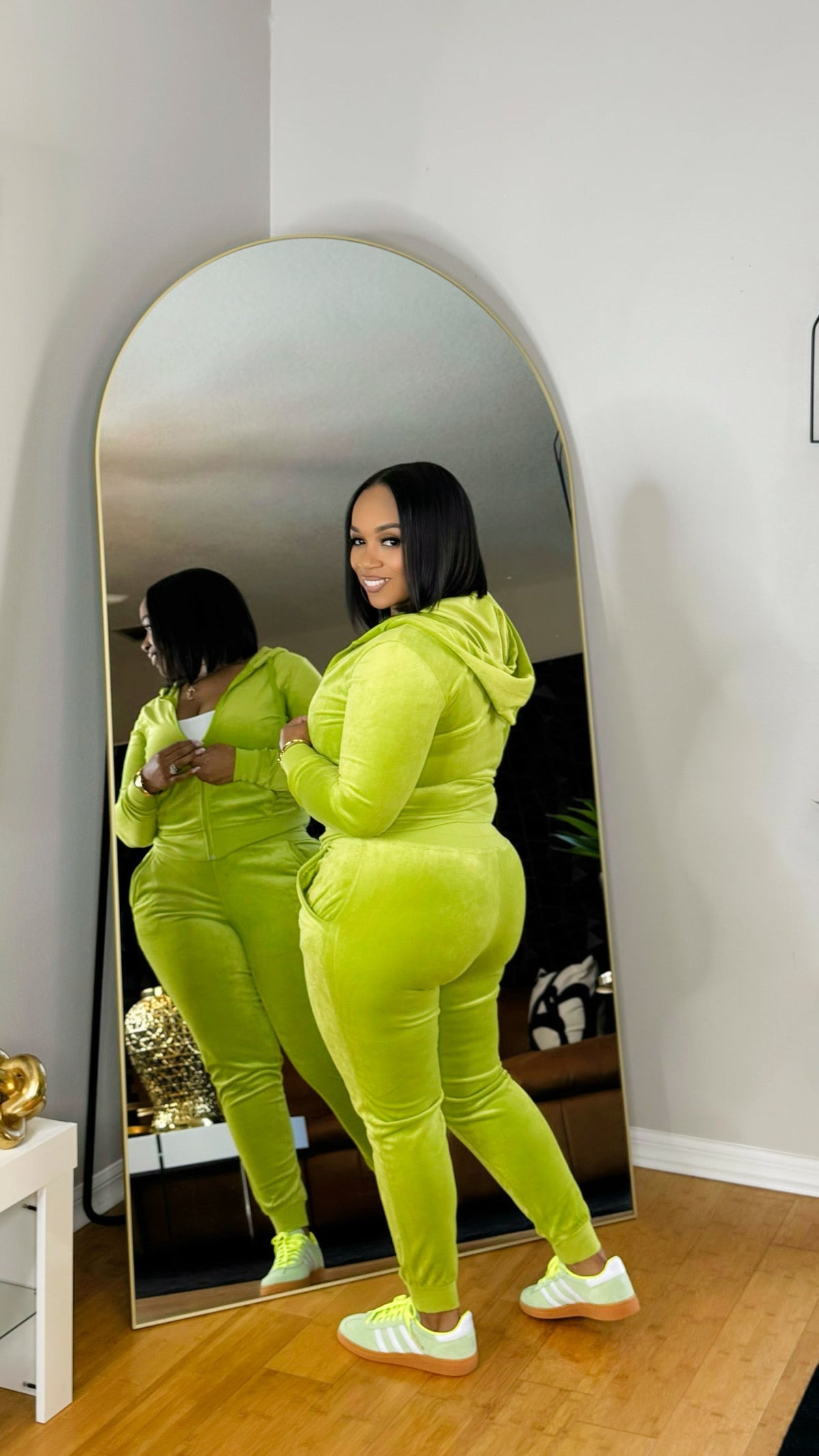 Velour Set- Lime